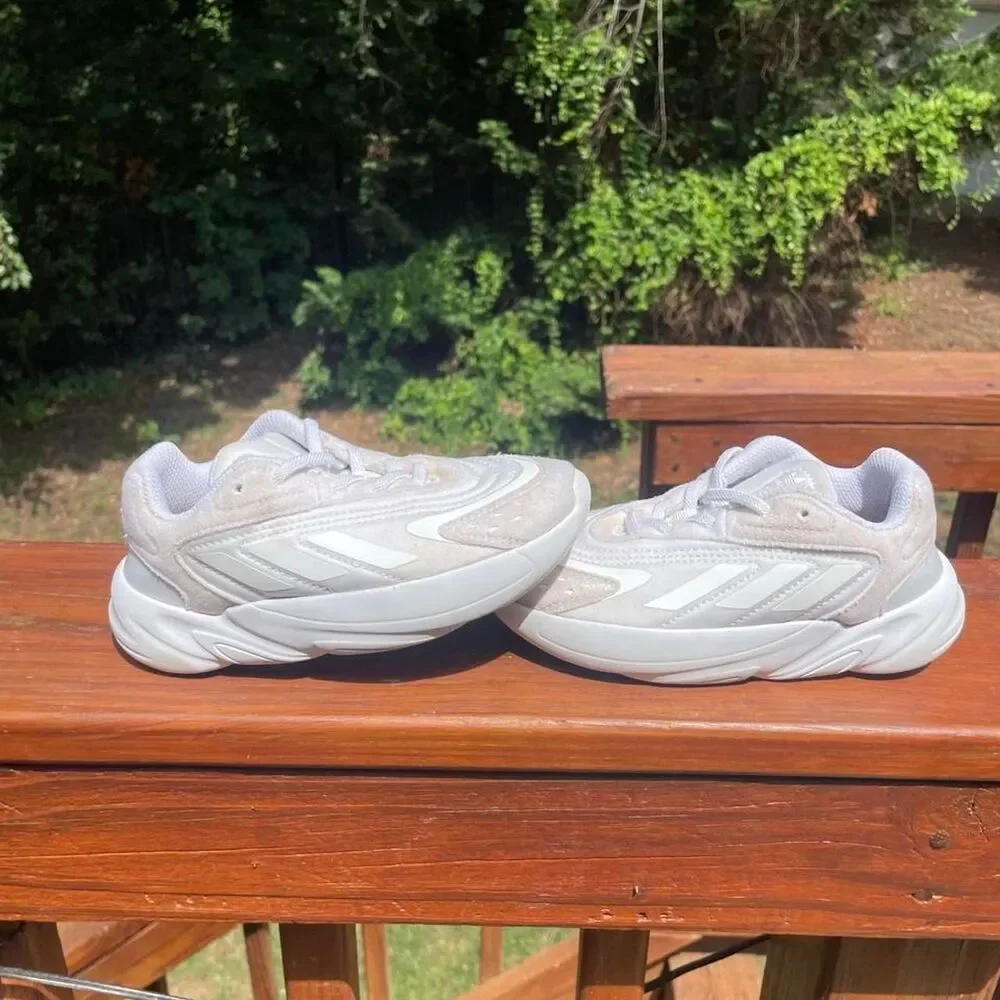 Adidas Ozelia Toddler 11 cream easy on sneakers
